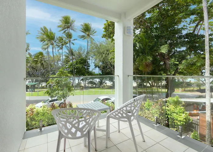 Hotel: Beaches Holiday Apartments - Official Onsite Reception & Check In