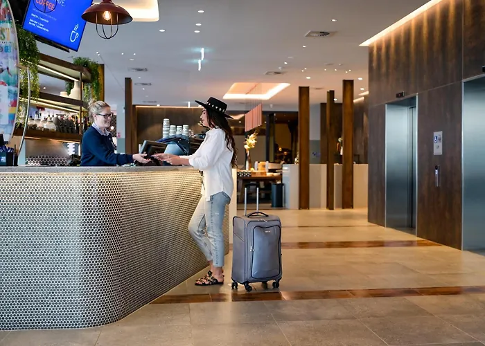 Hotels with a view Holiday Inn Express Newcastle By Ihg
