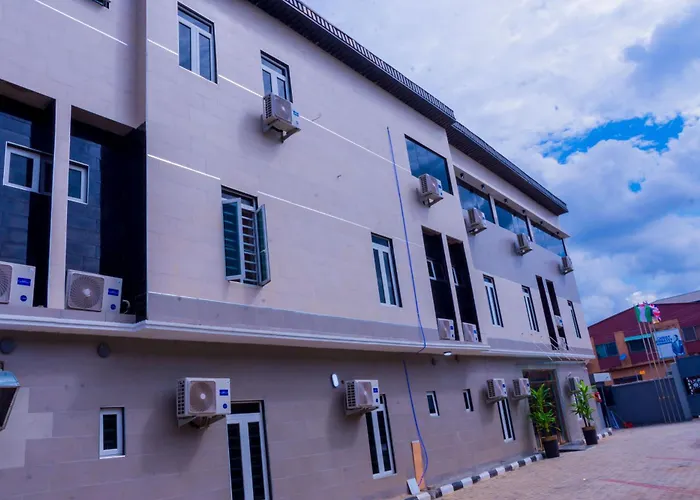 Cheap hotels House10 Luxury And Suites