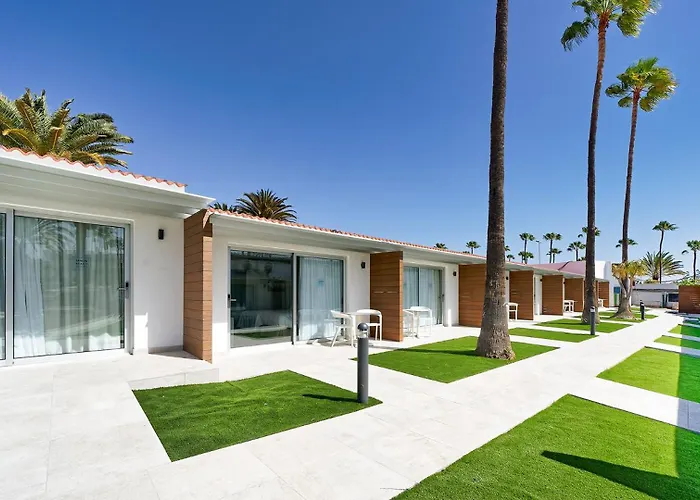 4 sterren hotel: Sanom Beach Resort Only Adults