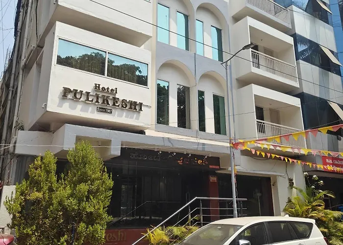 Pets Allowed Hotel Pulikeshi