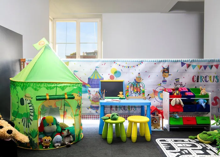 Hostel: Premium Hostel