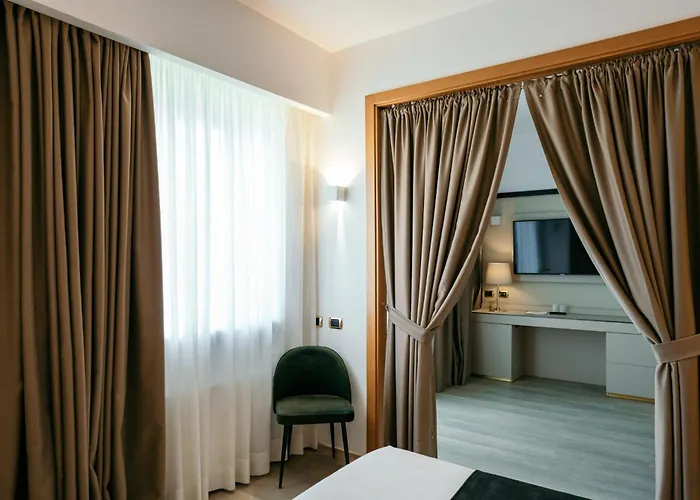 Family Hotel: Grand Hotel La Chiusa Di Chietri