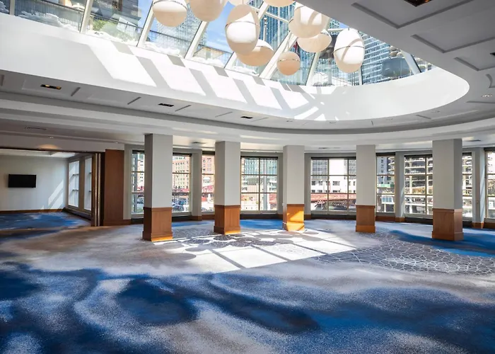 Resort: Renaissance Chicago Downtown Hotel