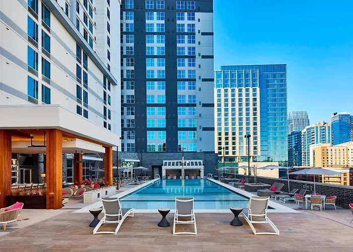 Hotel with Tennis: Ac Hotel Nashville Downtown