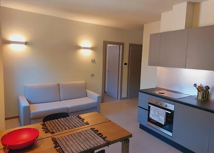 The 6 Apartments S