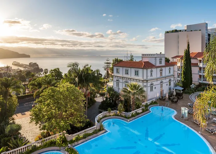 Hotel com jacuzzi: Pestana Miramar Garden & Ocean Hotel