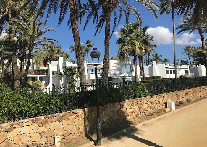 Alquiler de vacaciones: Matda Villa Beachfront Puente Romano - Marbella