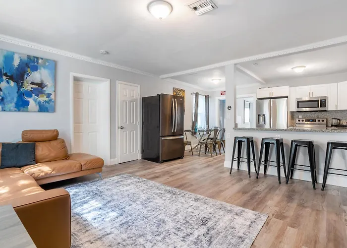 Boutique hotel only: Home Like Retreat