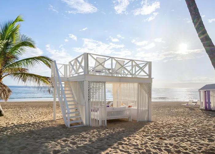 Romantic hotels Breathless Punta Cana & Spa (Adults Only)
