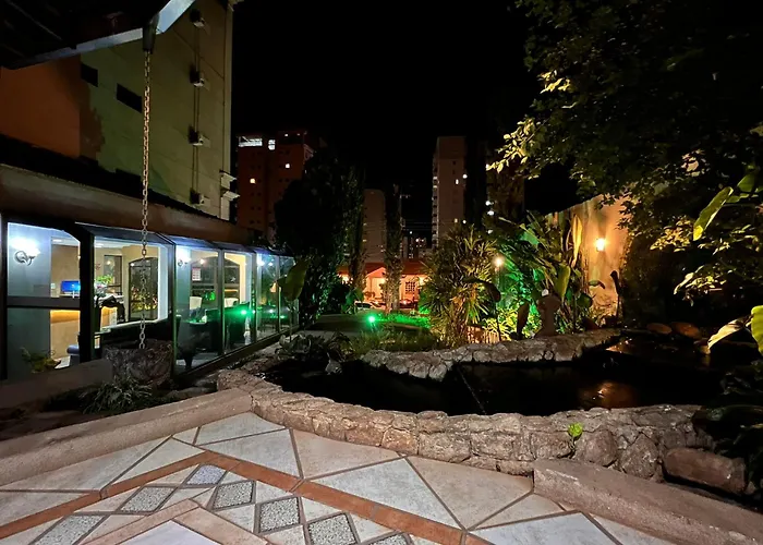 Hotel Nacoes Plaza