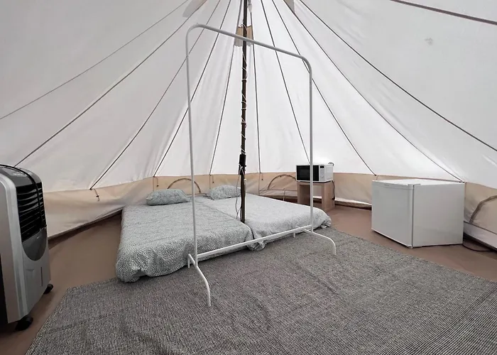 Camping & Glamping Muineira