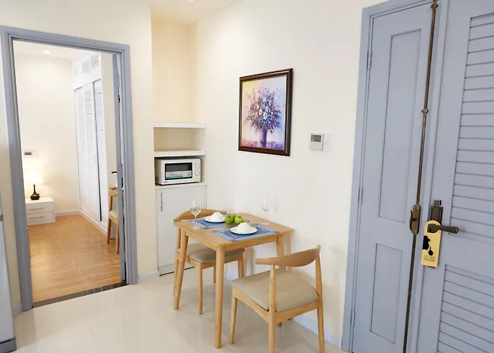 8B Aparthotel