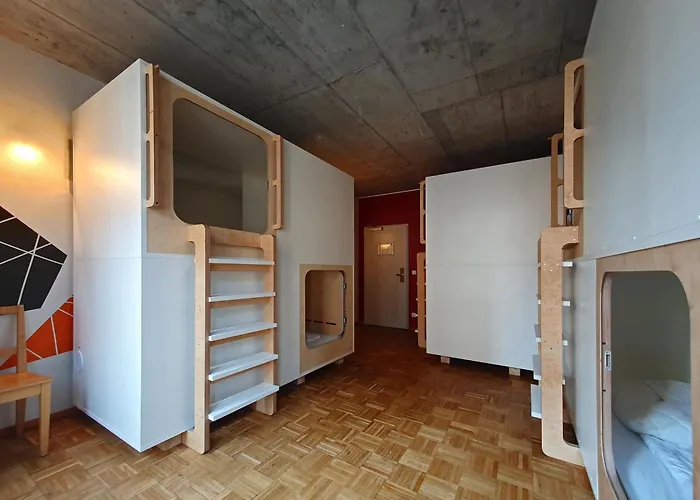Five Elements Hostel Frankfurt