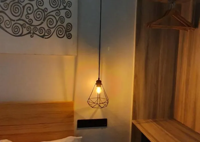 Ch Lemon Rooms -