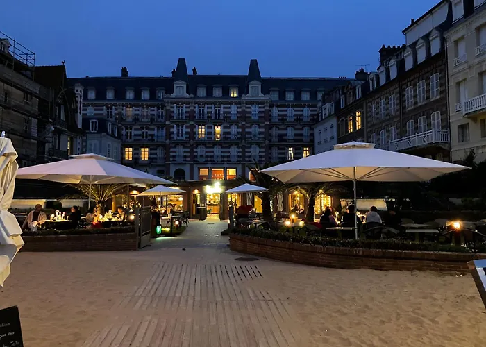 Trouville Palace
