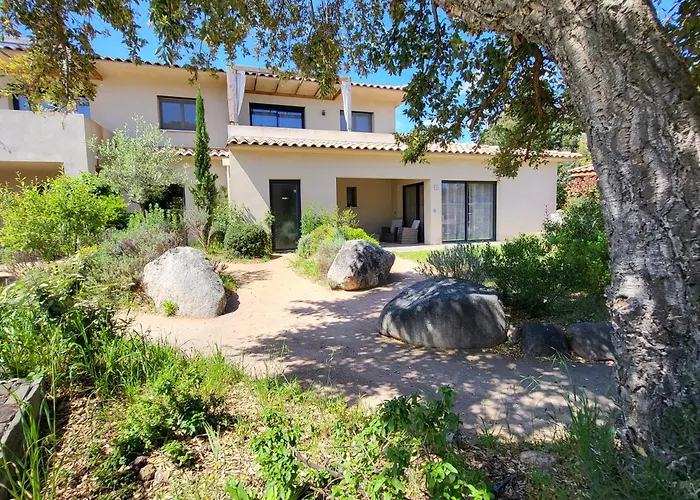 Villas Lantana