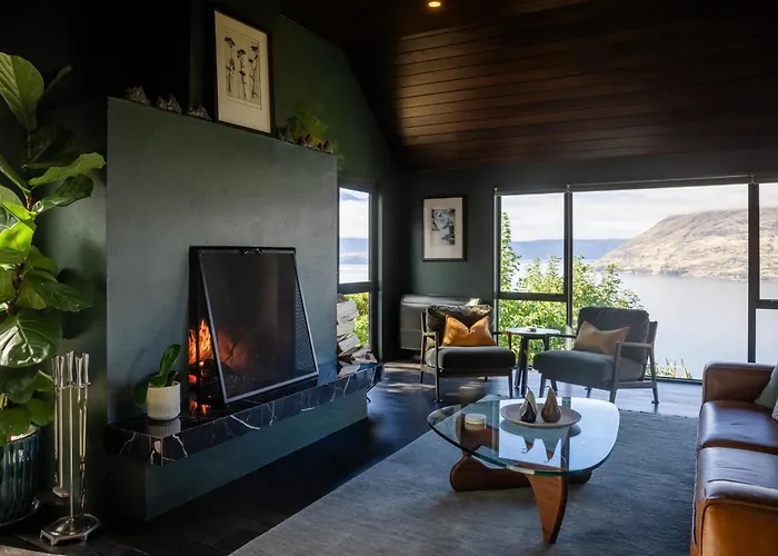 Azur Lodge
