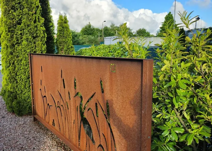 Unterwegs ins Apartmenthaus ehemalige Apartmenthaus Unterwegs
