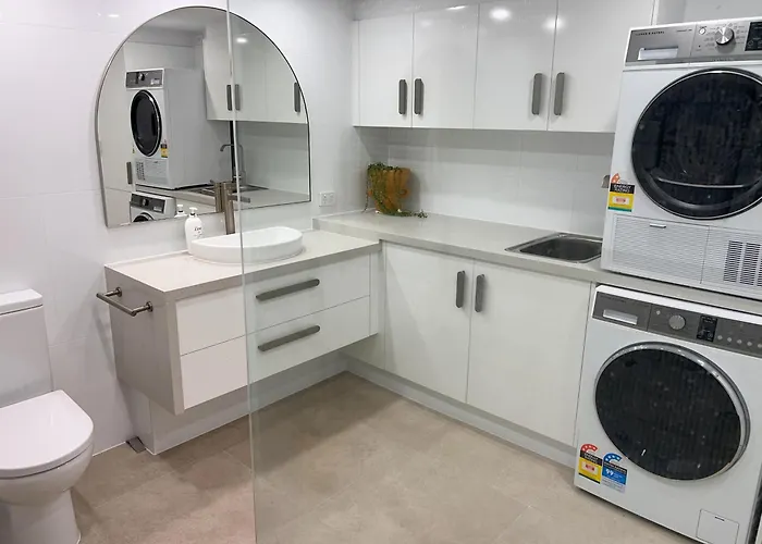 San Simeon Beachfront Apartments Tugun