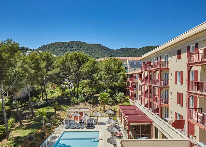 Odalys Residence Et Spa Les Canissons
