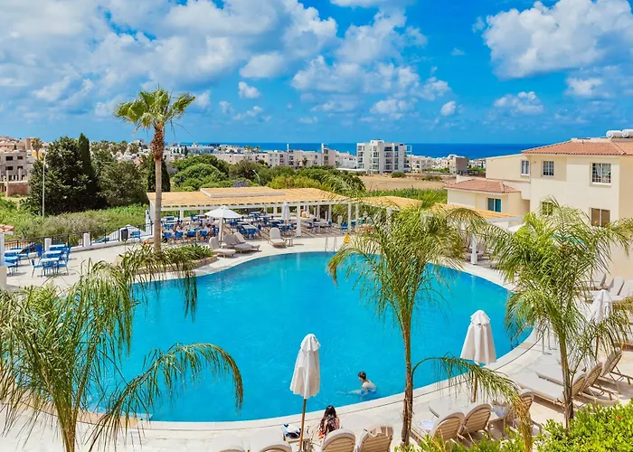 In Luxury hotels Wellclub - Family Wellness & Sea View Suites