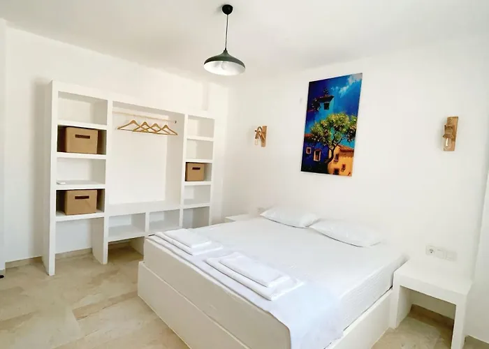 Cam Tatil Evleri