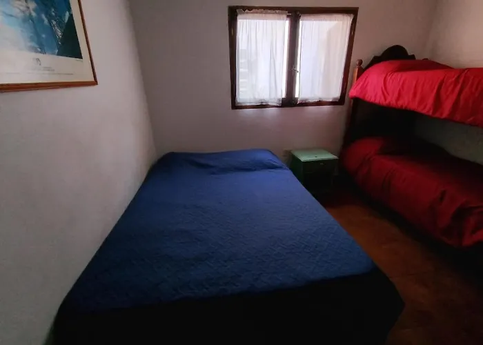  Hostal Tilian
