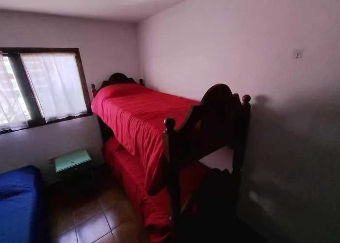  Hostal Tilian