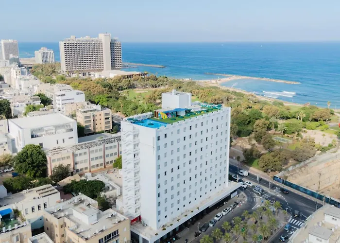 Grand Beach Hotel