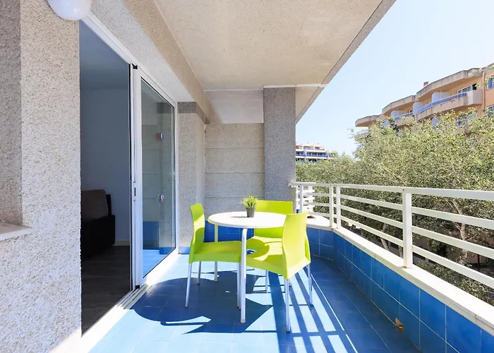 Rentalmar Zahara family suites