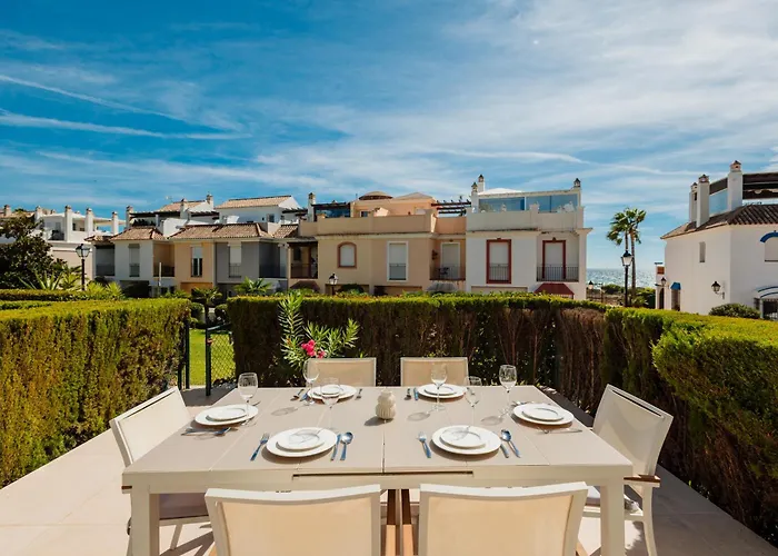 Holiday Home Next To The Beach, With Private Terrace, Bbq And Incredible Sea-View Solarium