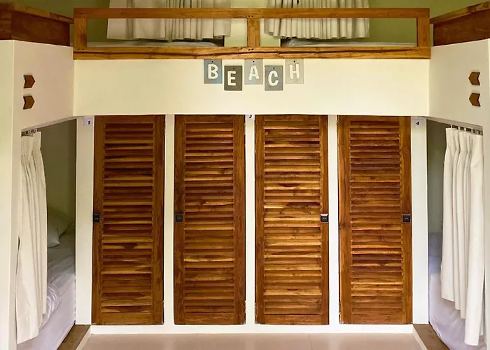 White Penny Hostel
