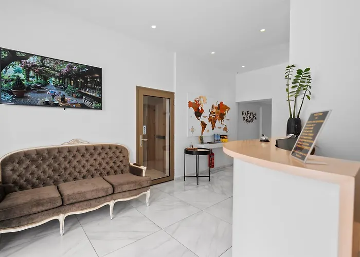 Marvel Deluxe Rooms