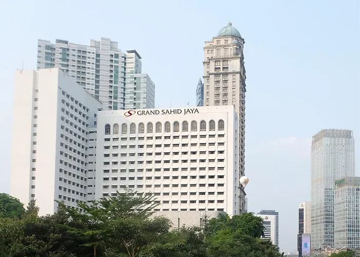Resort: Grand Sahid Jaya