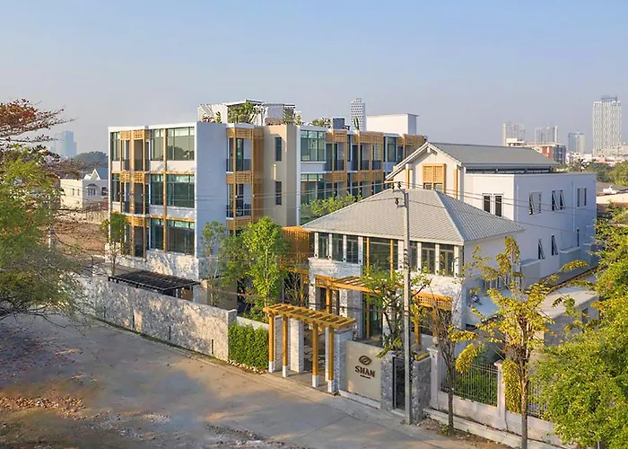 Shan Villas Sukhumvit ฌานวิลล่า สุขุมวิท