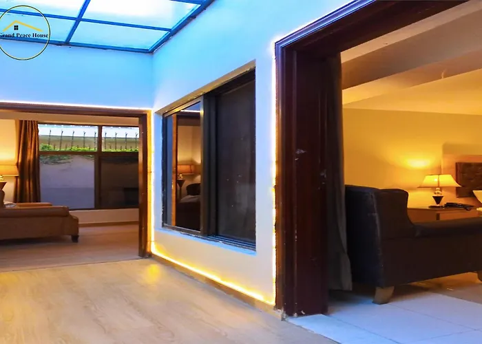 Grand Peace House II