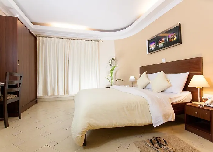 Hotel with view: Capital Heights Hotel