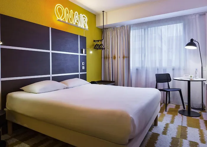 ibis Styles Massy Opéra
