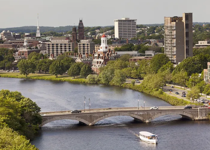 Doubletree Suites By Hilton Boston - Cambridge