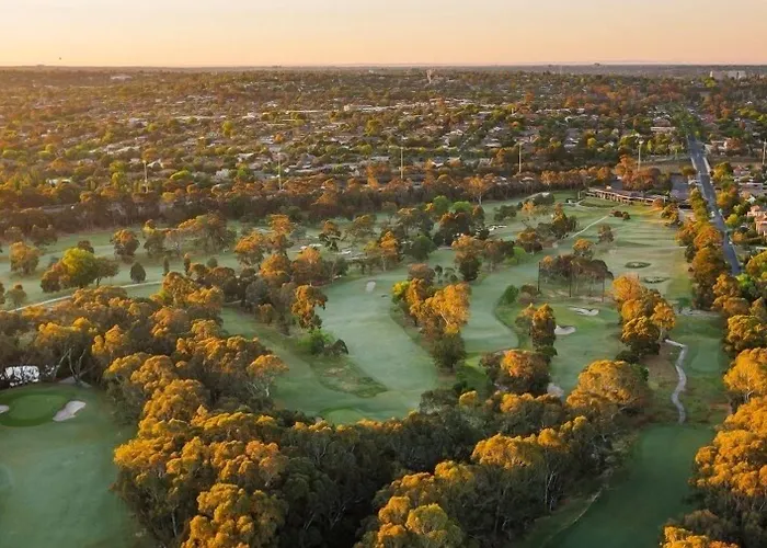 Beaumont Kew Apartments