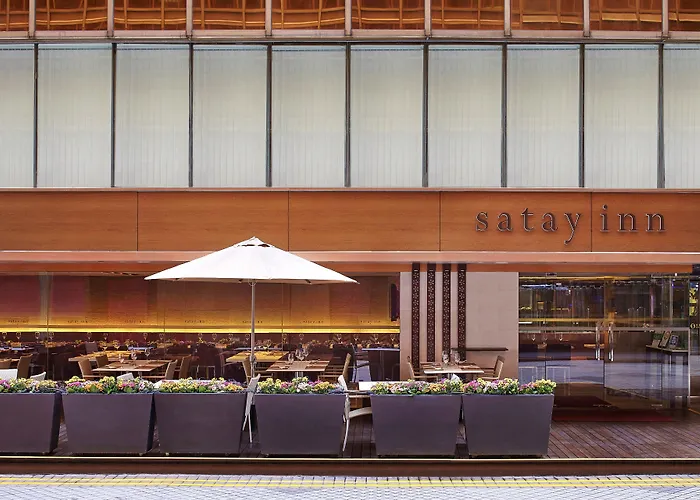 In Luxury hotels Royal Pacific & Towers