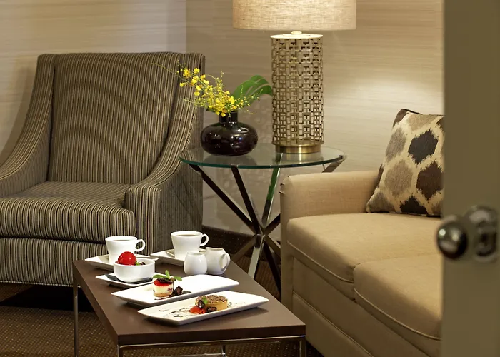 4 star hotel: Cambridge Suites Toronto