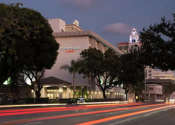 Hotel de golfe: Courtyard Miami Coral Gables