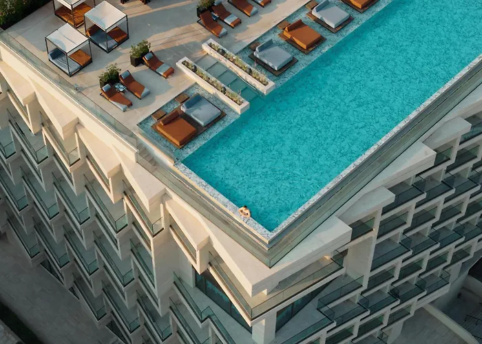 Resort: Grand Hyatt Athens