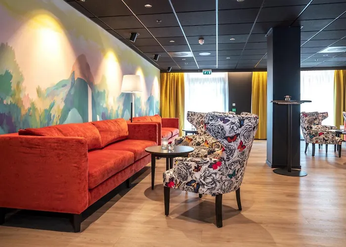 Central hotel: Thon Hotel Polar