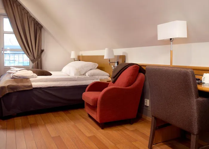 Hotel: Home Hotel With