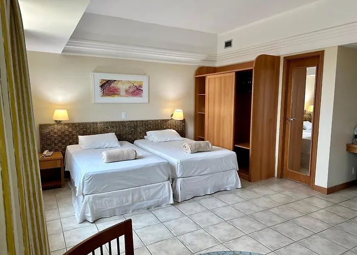 Pet Friendly hotel: Tropical Executive Hotel Apt 606