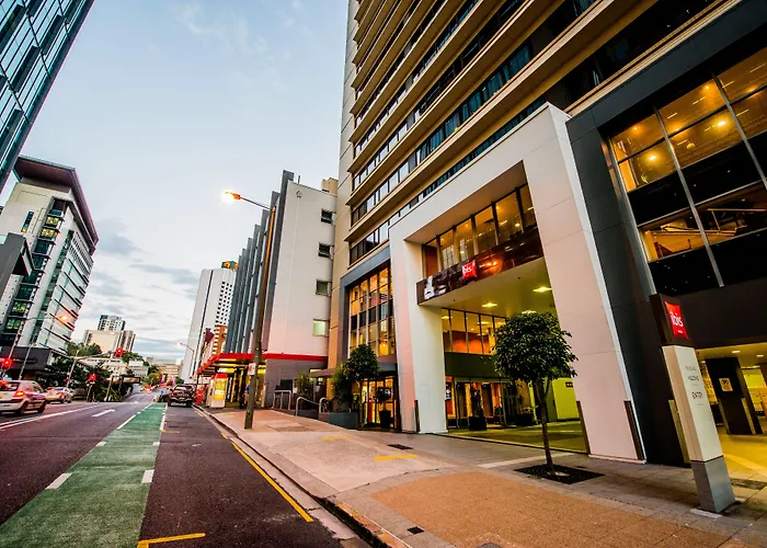 Boutique hotel only: Hotel Indigo Brisbane City Centre By Ihg