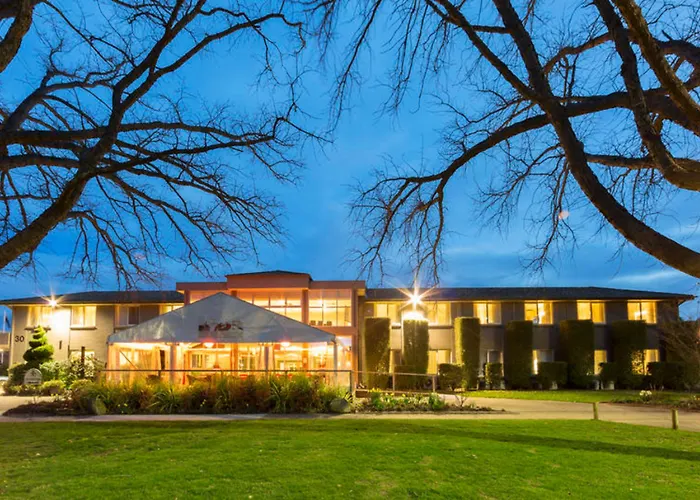 Forrest Hotel & Apartments